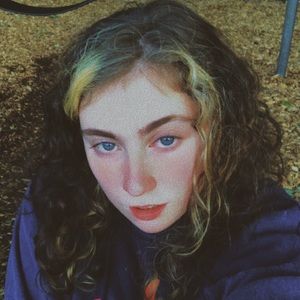 Meet your Posher, Hailey